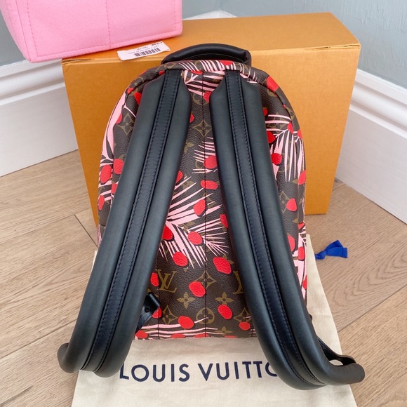 💎✨BRAND NEW✨💎 Louis Vuitton Jungle Palm Springs! - Picture 3 of 11